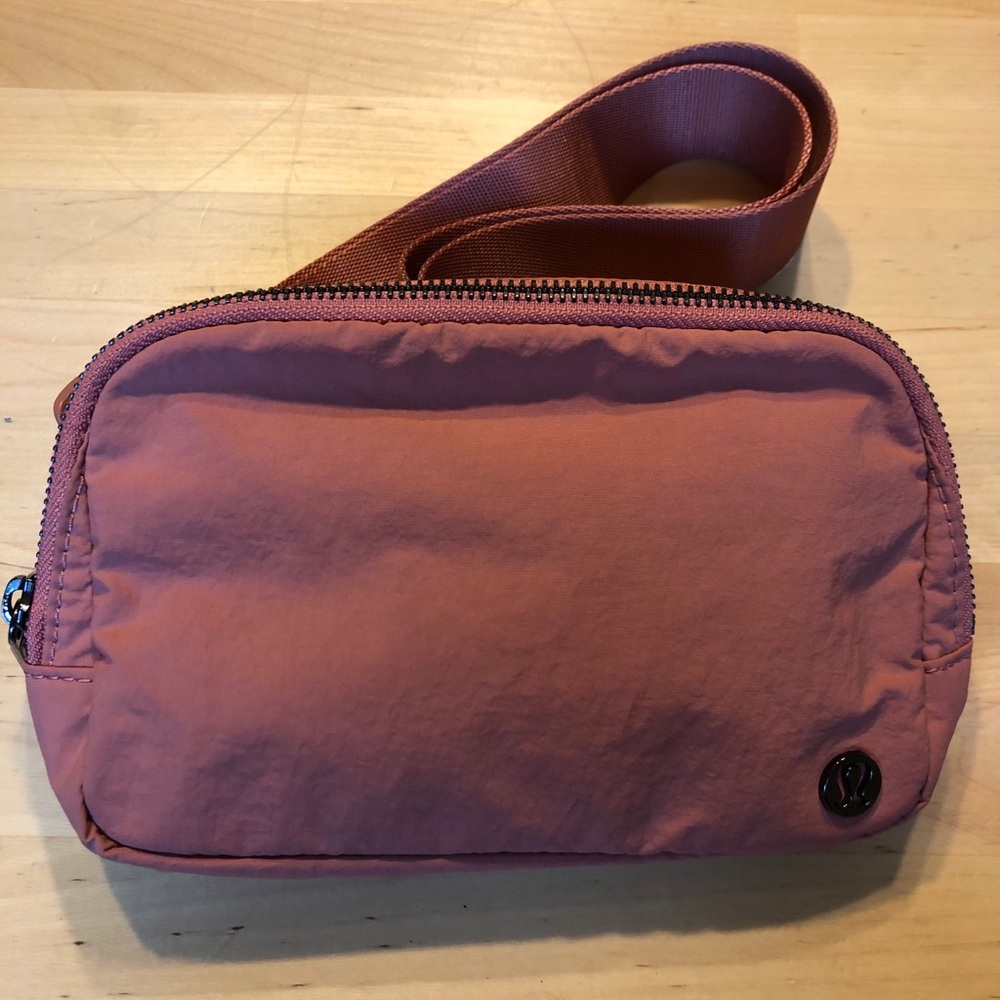 USED Lululemon Everywhere Belt Bag *1L Copper Clay